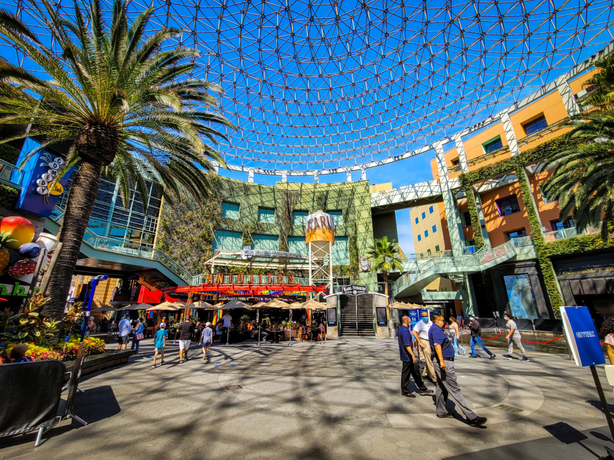 Universal citywalk hollywood news